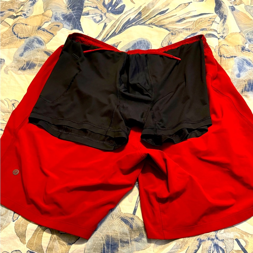 Lulu lemon shorts.